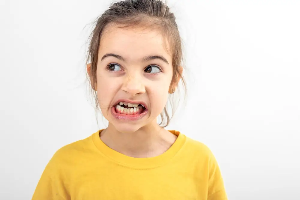 هل ينمو الضرس بعد خلعه للاطفال؟